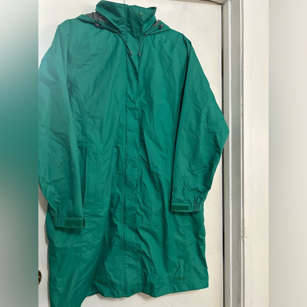 L.L Bean GORE-TEX Coat REG- Size L